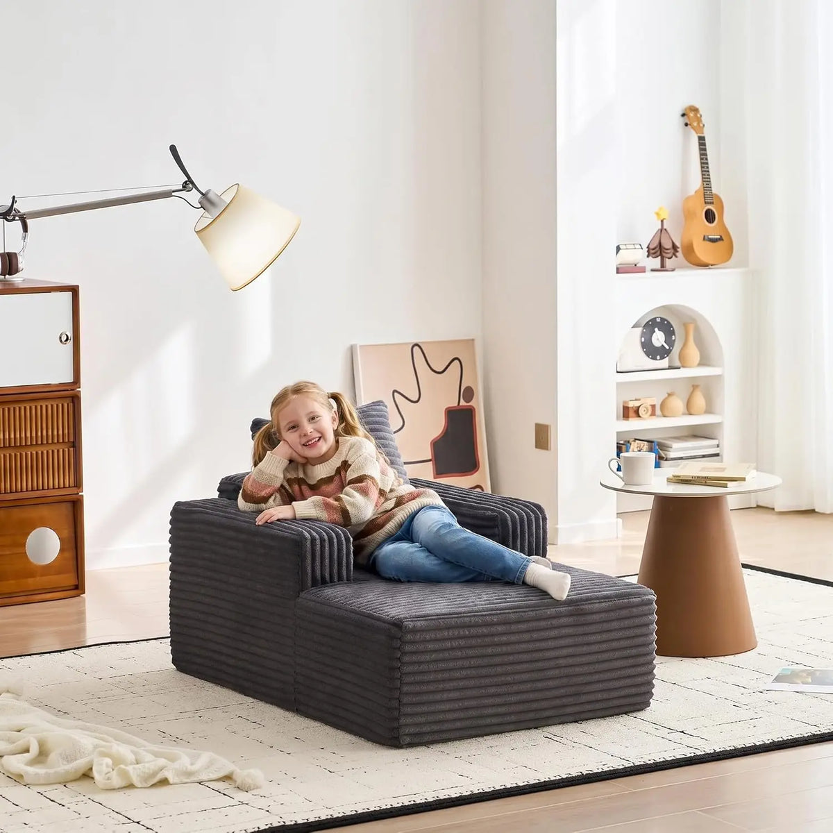 HiMISS Modern Chaise Lounge Sofa With Wide Armrests And Pillow